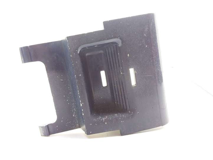 Opel Vectra (1999 - 2002)  90586941 Отделка переднего порога (внутренняя)