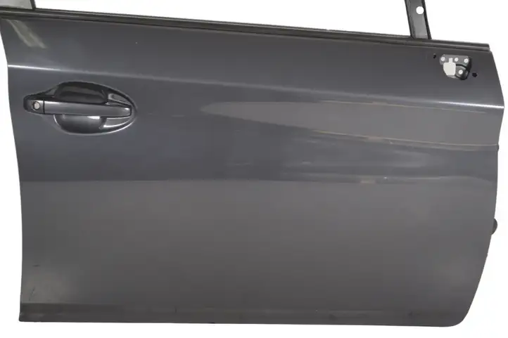 Toyota Prius (XW30) (2009 - 2015) Дверь — фото 2
