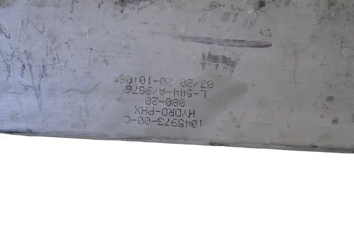 Tesla Model S (2016 - 2021) 104597300C Другая часть кузова — фото 5