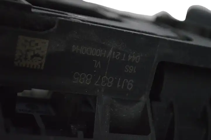 Porsche Taycan 9J1 (2019 - ) 9J1837885 Наружная ручка двери — фото 7