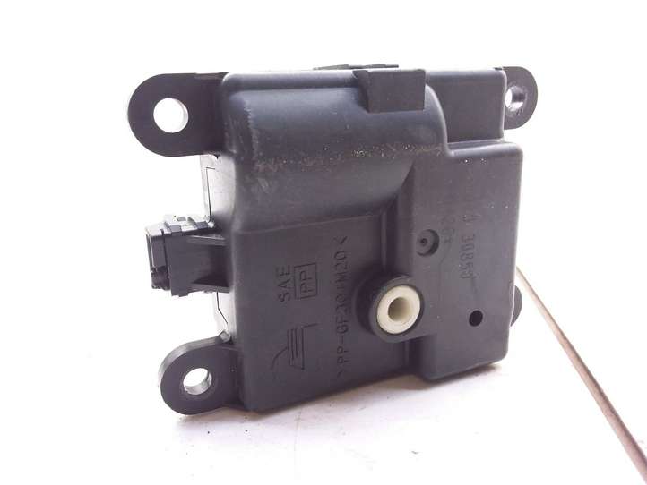 Nissan X-Trail T30 (2001 - 2007)  040126 Двигатель заслонки