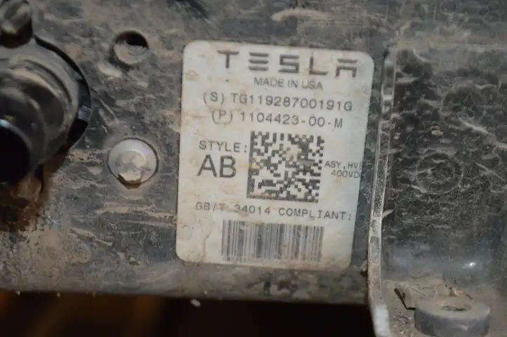 Tesla Model 3 (2017 - 2023) P108672500L Аккумулятор гибридного / электрического автомобиля — фото 3