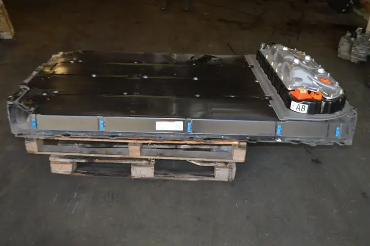 Tesla Model 3 (2017 - 2023) P108672500L Аккумулятор гибридного / электрического автомобиля — фото 6