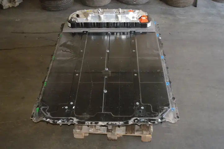 Tesla Model 3 (2017 - 2023) P108672500L Аккумулятор гибридного / электрического автомобиля — фото 7
