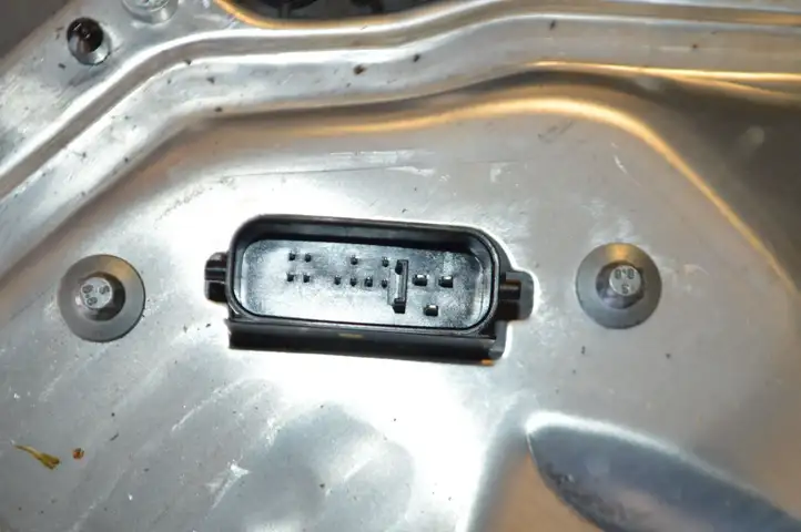Tesla Model 3 (2017 - 2023) P108672500L Аккумулятор гибридного / электрического автомобиля — фото 9