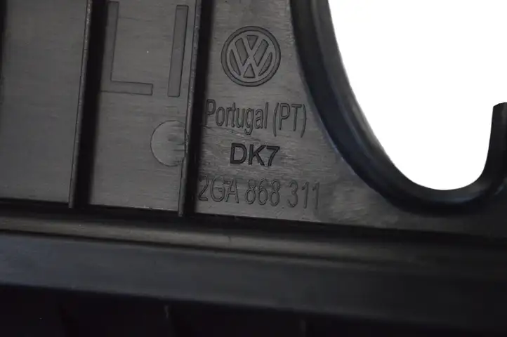 Volkswagen T-Roc (2017 - ) 2GA868311 Нижняя обшивка стойки B — фото 5