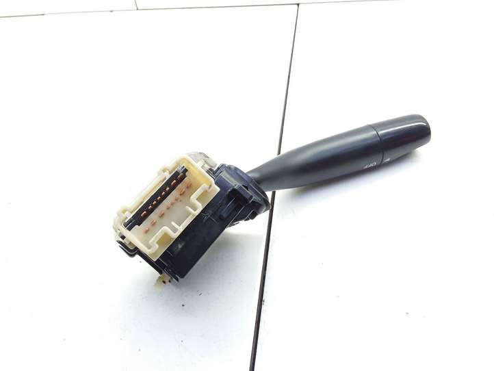 Mazda 323 (2001 - 2003)  17A089C Ручка поворотов/ фонарей