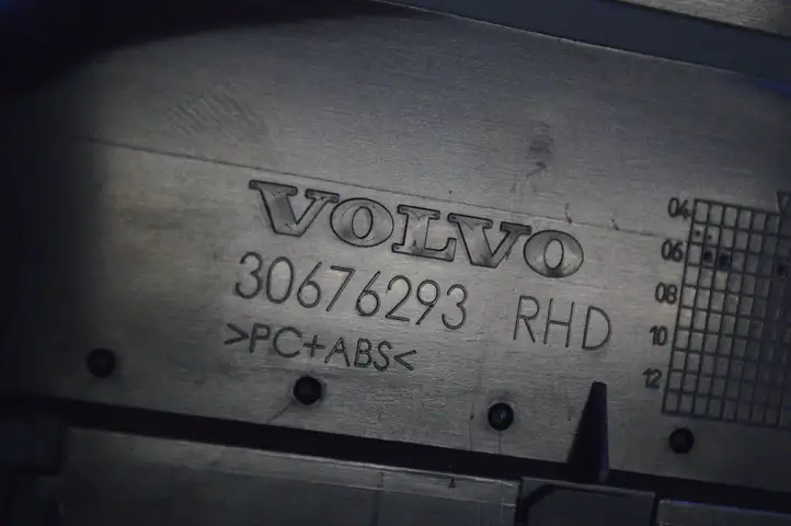 Volvo S80 (2006 - 2009) 30676293 Воздушная решетка панели — фото 5