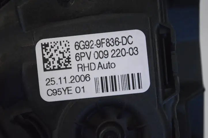 Volvo S80 (2006 - 2009) 6G929F836DC Педаль акселератора — фото 4