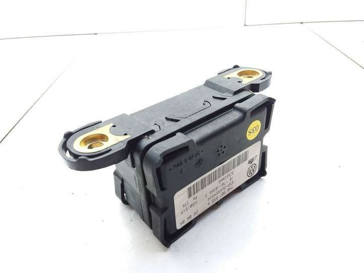 Volkswagen Jetta V (2005 - 2010)  7H0907655A Датчик ESP (системы стабильности) (датчик курсовой устойчивости))