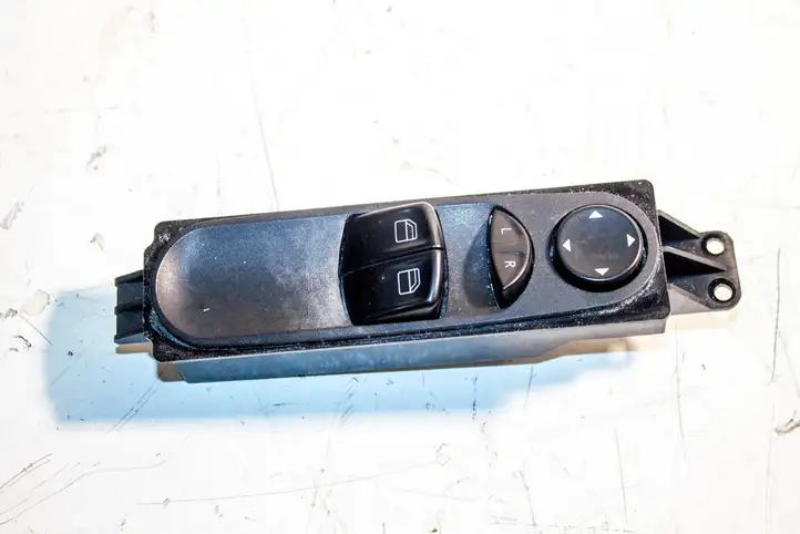 Mercedes-Benz Vito Viano W639 (2003 - 2010) a6395450913 Блок кнопок стеклоподъемников — фото 4