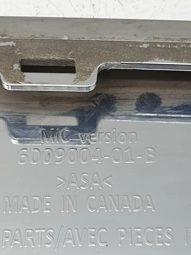 Tesla Model S (2012 - 2016) 600900401B Нижняя часть переднего бампера — фото 5