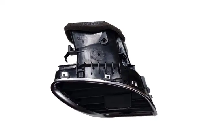 Audi A4 S4 B8 8K (2011 - 2015) 8T1820902B Боковой воздушный дефлектор — фото 2