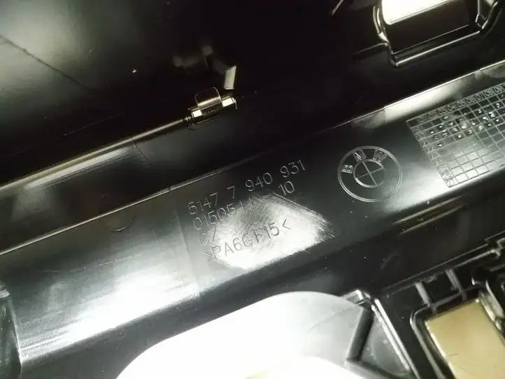 BMW 3 G20 G21 (2019 - ) 7940931 Обшивка стойки у окна — фото 2