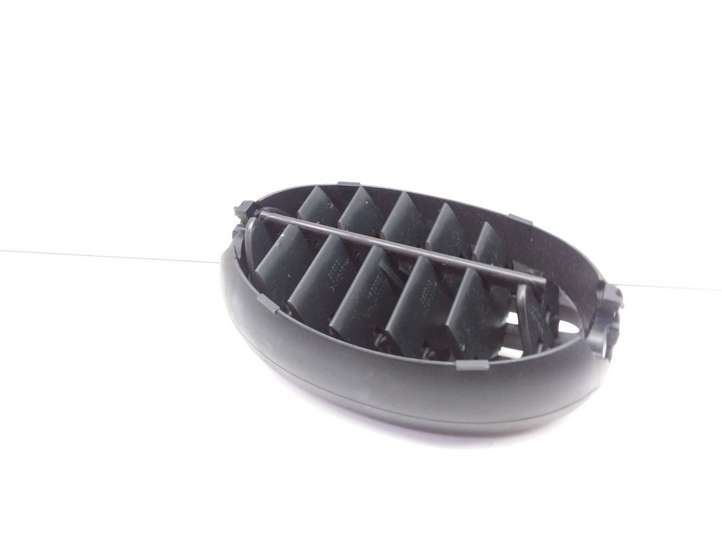 Renault Scenic I (1996 - 2003)  223295 Воздушная решётка окна
