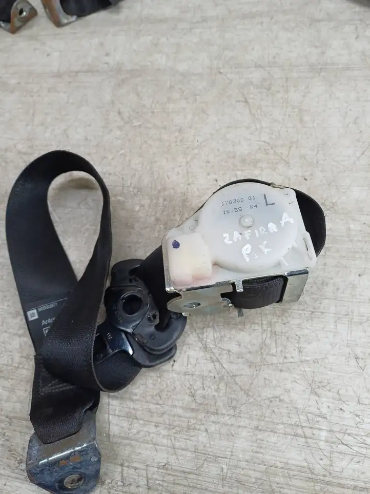 Opel Zafira A (1999 - 2003) 90580901 Передний ремень безопасности — фото 1