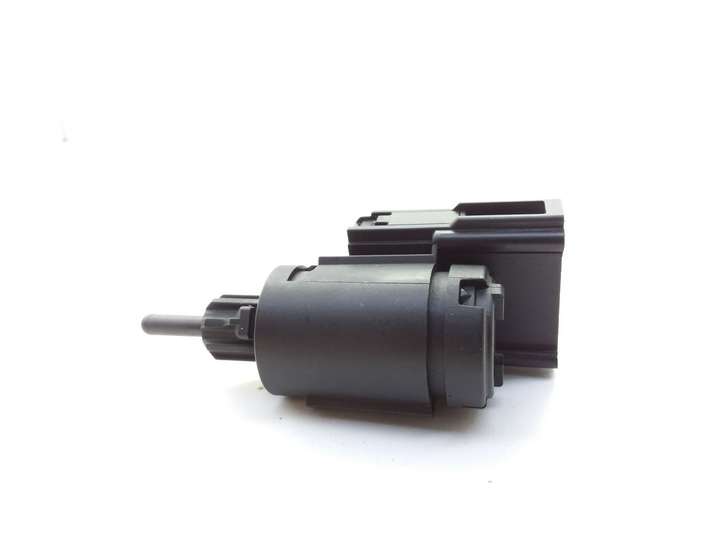 Volkswagen Sharan (2000 - 2003)  04246 Датчик тормозной педали