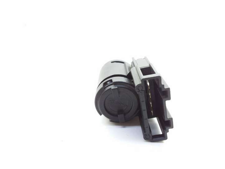 Volkswagen Sharan (2000 - 2003)  04246 Датчик тормозной педали