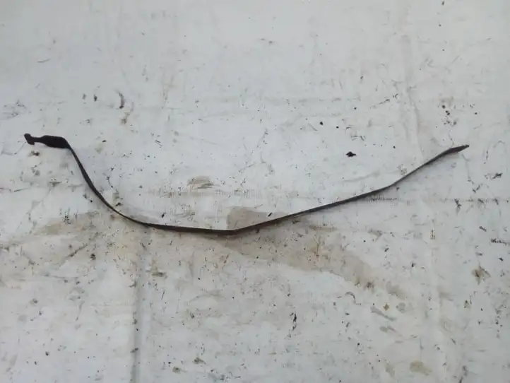Chrysler Sebring (JS) (2006 - 2010) 05085278d Кронштейн топливного бака — фото 1