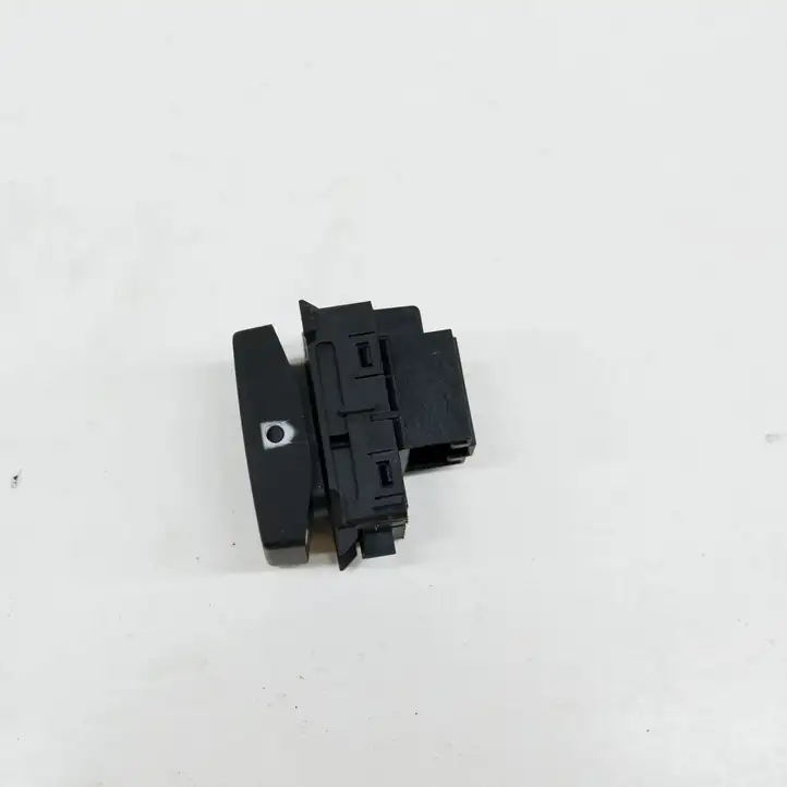 Skoda Octavia Mk3 (5E) (2013 - 2019) 5E0959855A Кнопка стеклоподъемников — фото 2