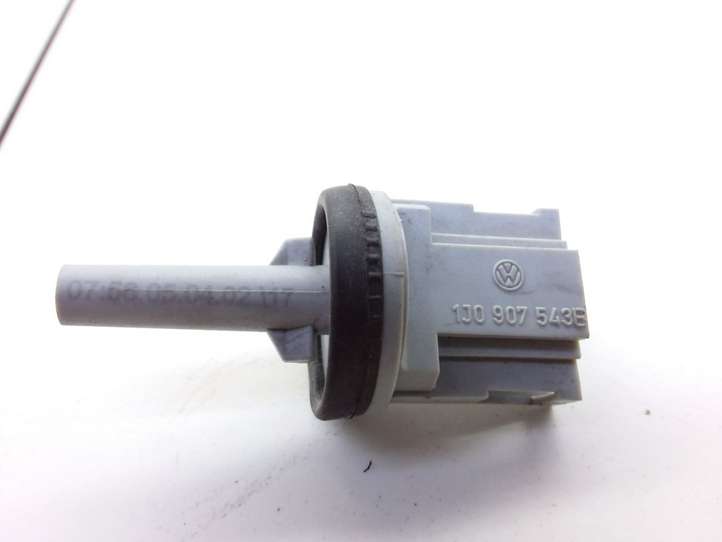 Audi A3/S3 8L (2000 - 2003)  1J0907543B Измеритель температуры масла