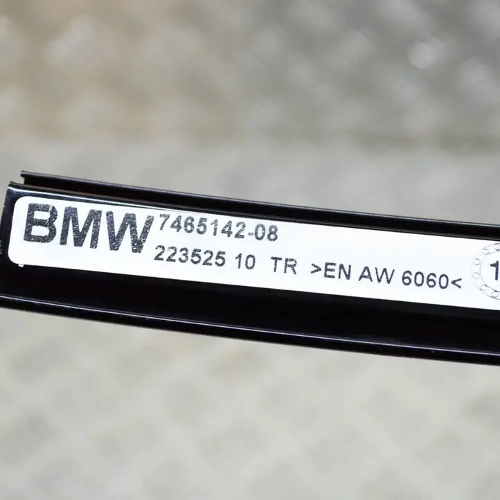 BMW 3 G20 G21 (2019 - ) 7465142 Рамка дверного стекла задней двери — фото 6