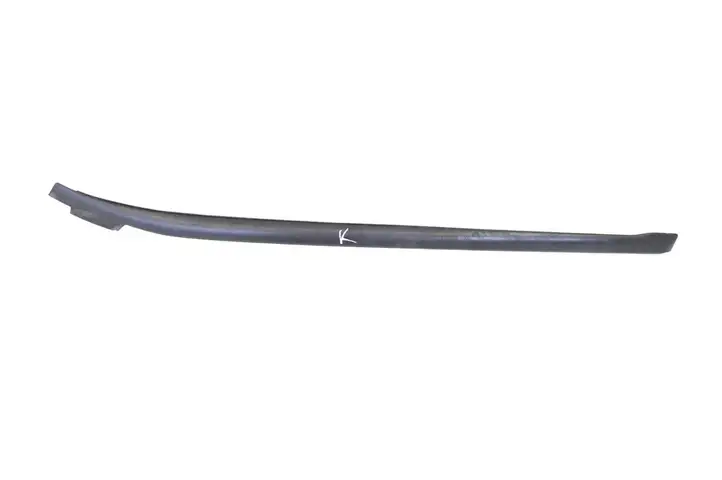 BMW 4 F32 F33 (2013 - 2017) 7285927 Накладка стоек лобового стекла — фото 1