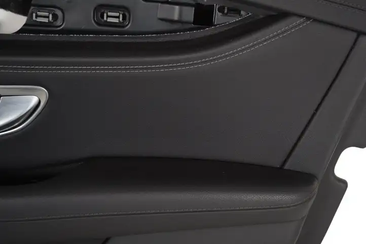 Mercedes-Benz E W213 (2016 - ) A2137201500 Обшивка передней двери — фото 6