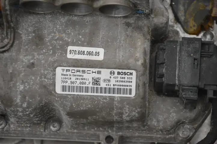 Porsche Panamera (970) (2013 - 2016) 97060806005 Инвертор напряжения — фото 7