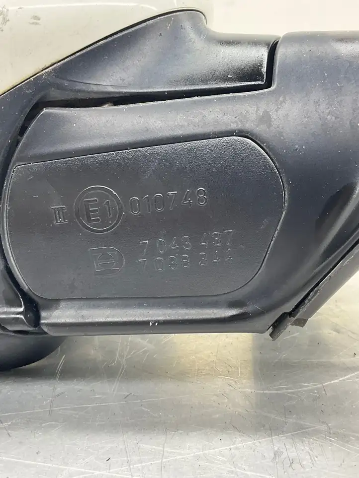 BMW 5 E60 E61 (2004 - 2010) E1010748 Боковое зеркало с электроприводом — фото 5