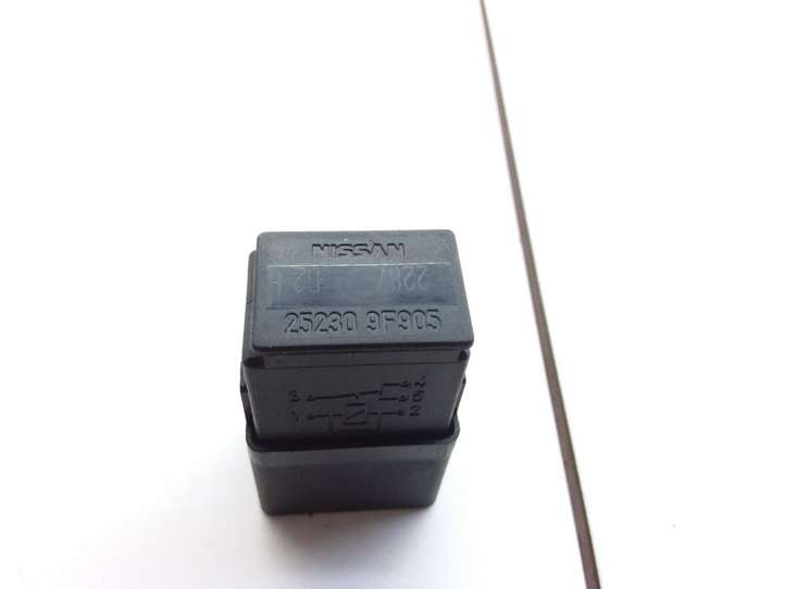 Nissan Almera N16 (2000 - 2010)  252309F905 Реле аварийных фонарей