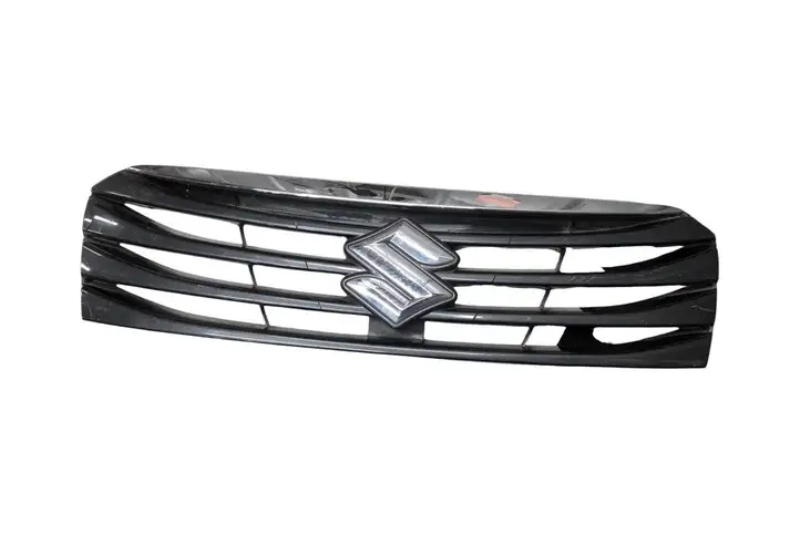 Suzuki SX4 S-Cross (2013 - 2021) 238492 Верхняя решетка радиатора — фото 1