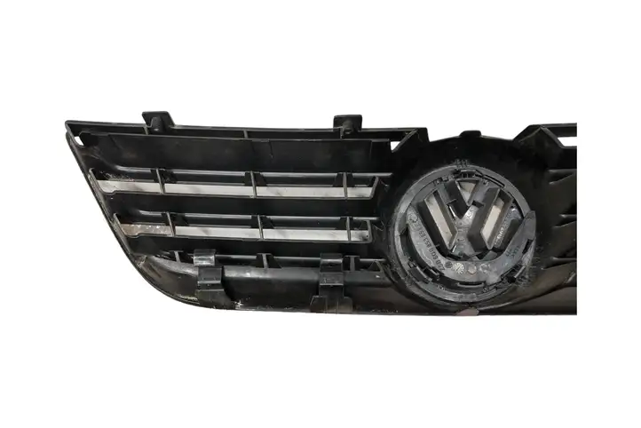 Volkswagen Cross Polo (2003 - 2009) 6Q0853653E Верхняя решетка радиатора — фото 2