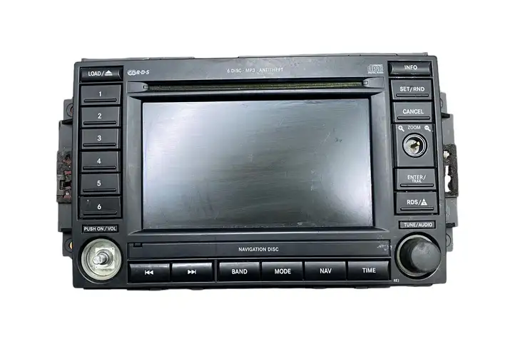 Chrysler 300 - 300C (2005 - 2011) BZCY602A Магнитола / мультимедийная система — фото 1