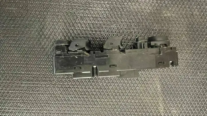 BMW 5 F10 F11 (2009 - 2016) 9163590 Блок кнопок стеклоподъемников — фото 2