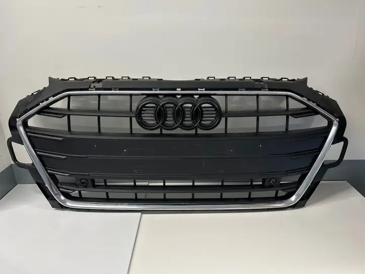 Audi A4 S4 B9 8W (2019 - ) 8W0853651DD Верхняя решетка радиатора — фото 1