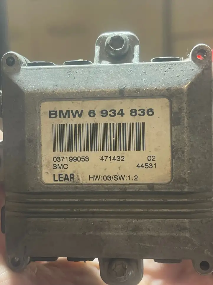 BMW 5 E60 E61 (2004 - 2010) 037199053 Блок розжига ксенона — фото 6