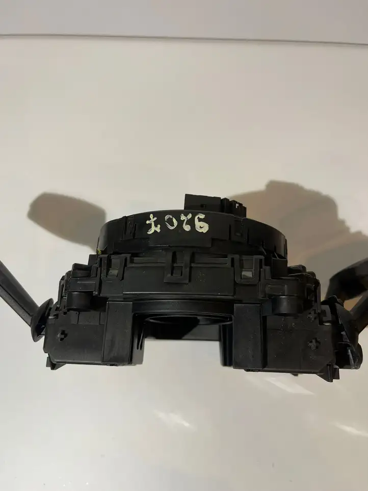 BMW 3 E90 E91 (2005 - 2012) 6989557 Контактное кольцо SRS — фото 2