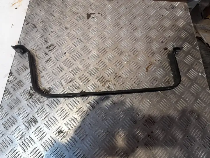 Mercedes-Benz CLA C117,X117,W117 (2013 - 2019) A2464700340 Кронштейн топливного бака — фото 1
