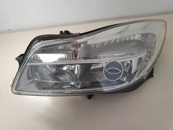 Opel Insignia A (2008 - 2017) 22831924 Передняя фара — фото 1