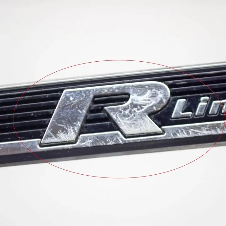 Volkswagen Golf VII (2013 - 2019) Решетка в крыле — фото 3