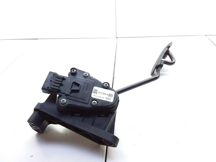 Opel Zafira (2008 - 2014)  9202343 Педаль акселератора
