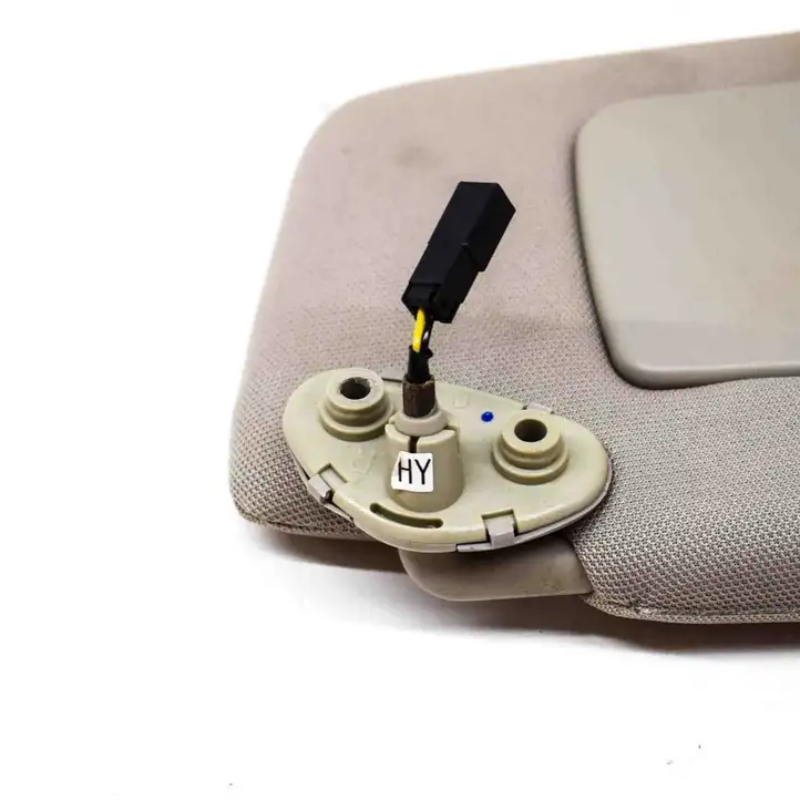 Subaru Outback (2007 - 2009) Солнцезащитный козырек — фото 3