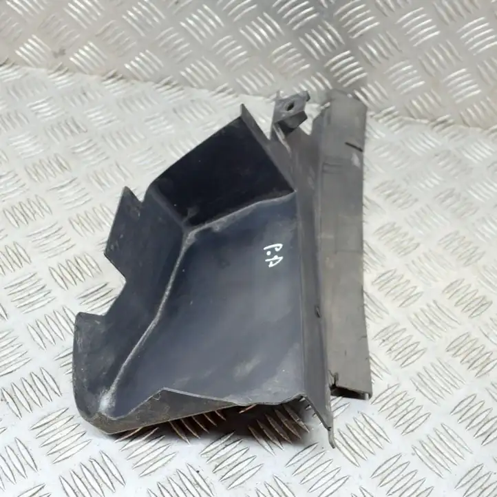 Ford Focus (2005 - 2008) 3M518310BE Дефлектор воздуха — фото 5