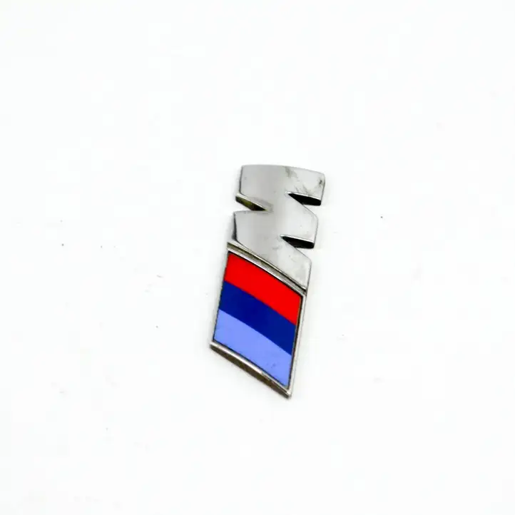 BMW 3 F30 F35 F31 (2012 - 2018) 8058882 Эмблема модели — фото 2
