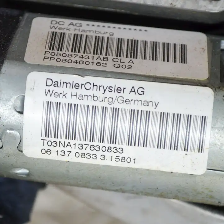 Chrysler 300 - 300C (2005 - 2011) P05057431AB Вал рулевой колонки — фото 6