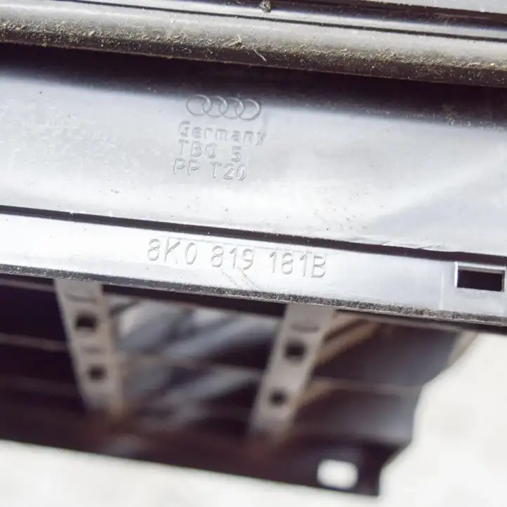 Audi A5 8T 8F (2011 - 2016) 8K0819181B Вентиляционная решетка кузова — фото 6
