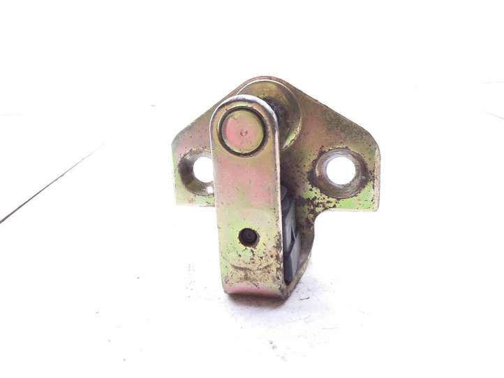 Ford Mondeo Mk III (2000 - 2007)  96BGF21982AJ Контактное соединение дверей