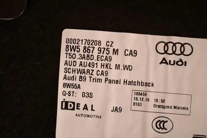 Audi A4 S4 B9 8W (2019 - ) 8W5867975M Обшивка багажника — фото 8