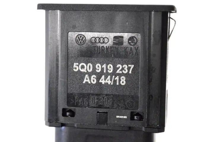 Audi A4 S4 B9 8W (2019 - ) 5Q0919237 Включатель надувной подушки для пассажира — фото 4